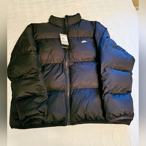 Nike Sportswear Club Puffer Jacket Black White FB7368-010 Men's Size 2XL - Picture 6 of 8
